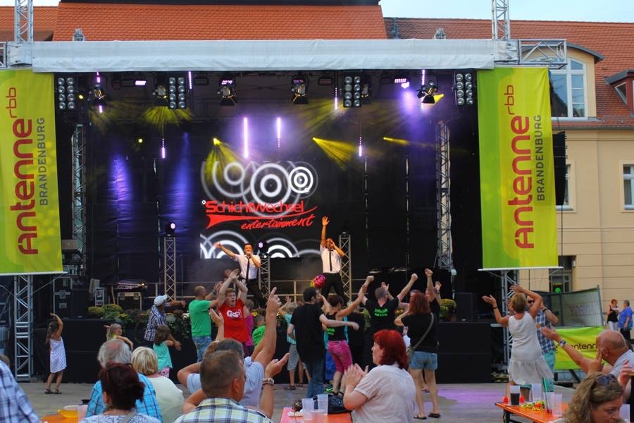 Bühnenauftritt – Publikum vor der Bühne